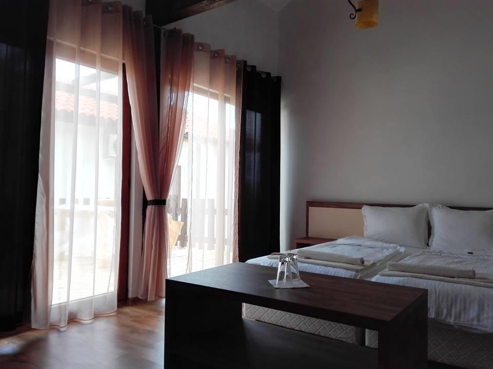 Complex Magura Hotel Rabisha Exterior photo