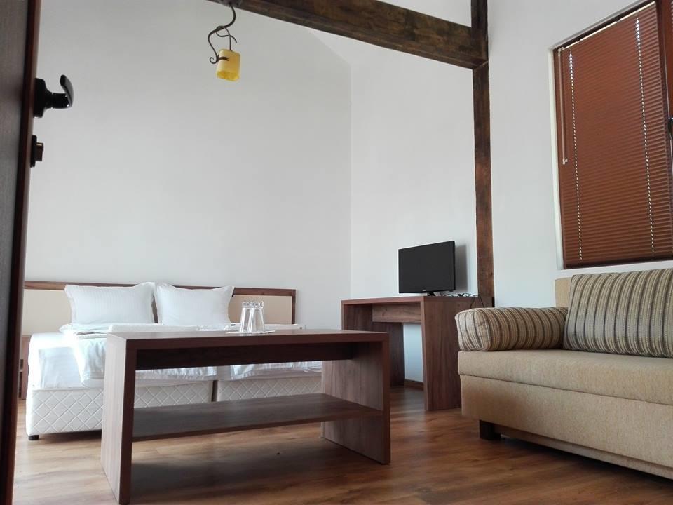 Complex Magura Hotel Rabisha Exterior photo